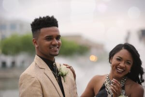 5 Tips for Having an Awesome Prom_1